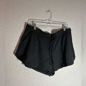 NWT Lululemon Soft Jersey MR Curved-Hem Short 3"